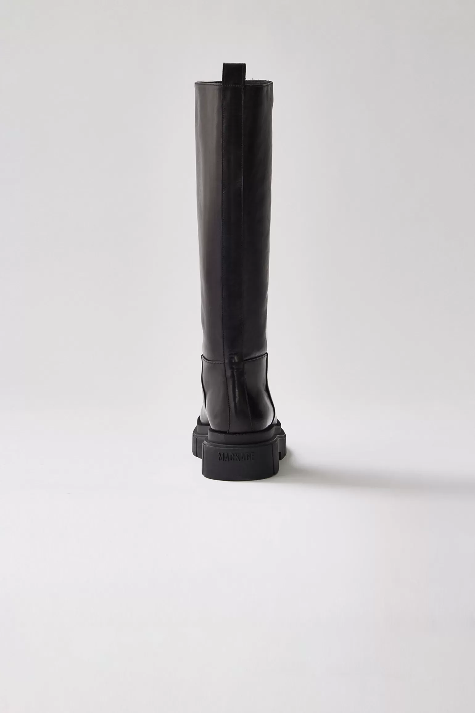 Mackage COMMANDER shearling-lined lug sole (R) Leather boot for women Black Best