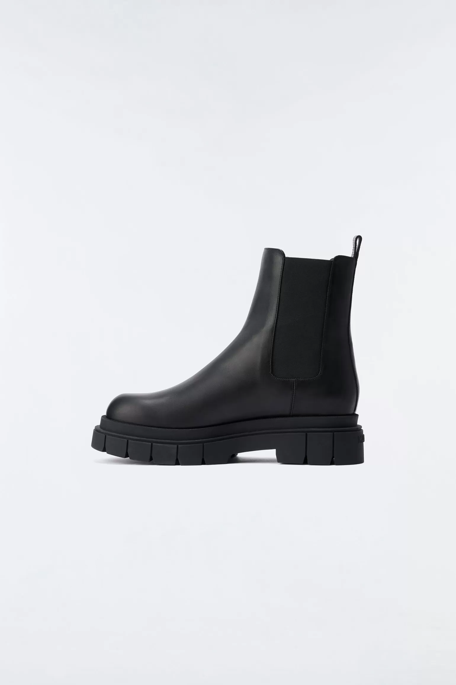 Mackage STORM unlined lug sole (R) Leather Chelsea boot for men Black Cheap
