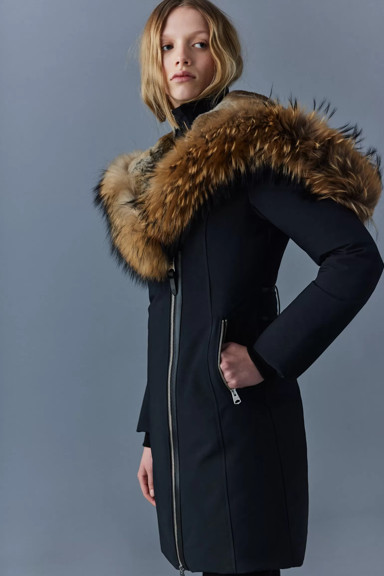 Mackage TRISH Powder Touch down coat with natural fur Signature Collar Black Clearance