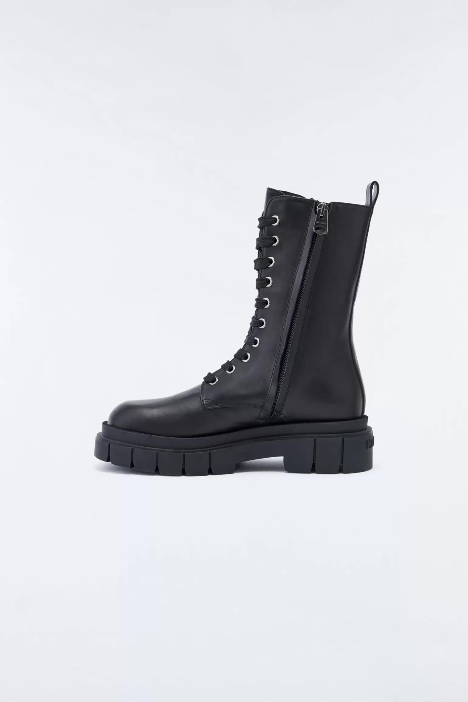 Mackage WARRIOR unlined lug sole (R) Leather combat boot for men Black New